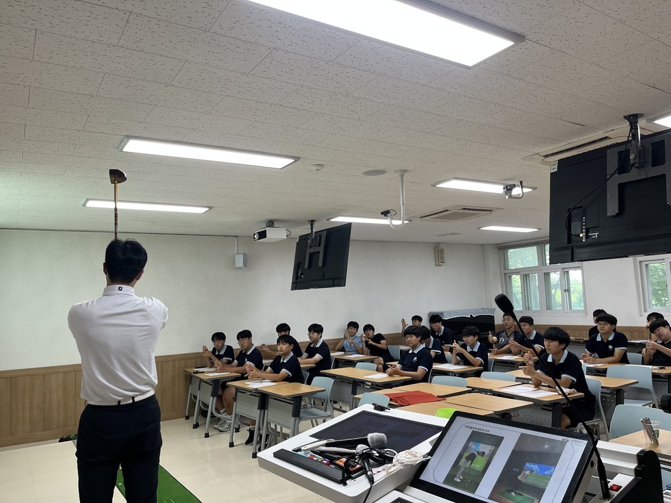 KakaoTalk_20260722_140257645_17.jpg