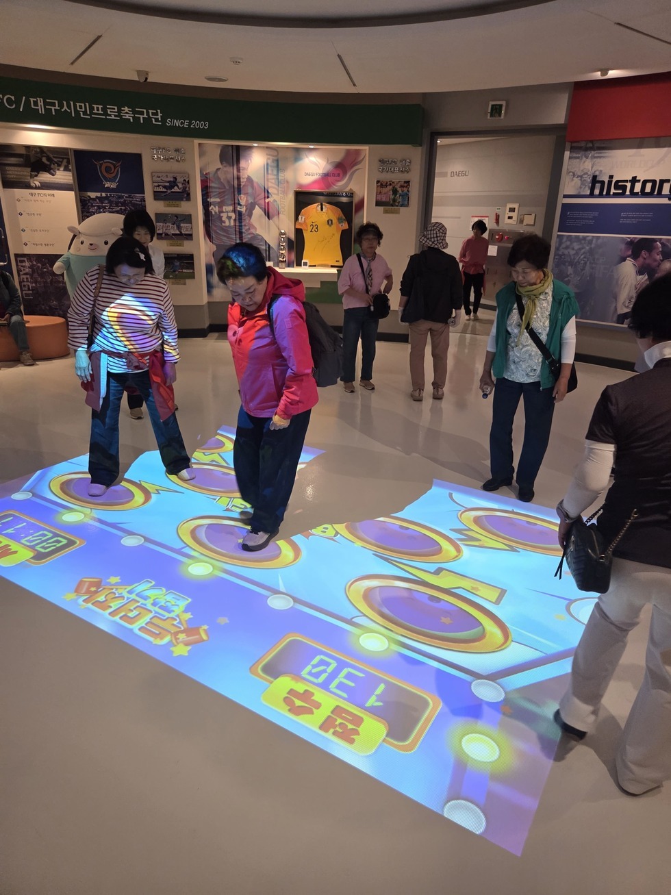 KakaoTalk_20261010_221752913_05.jpg
